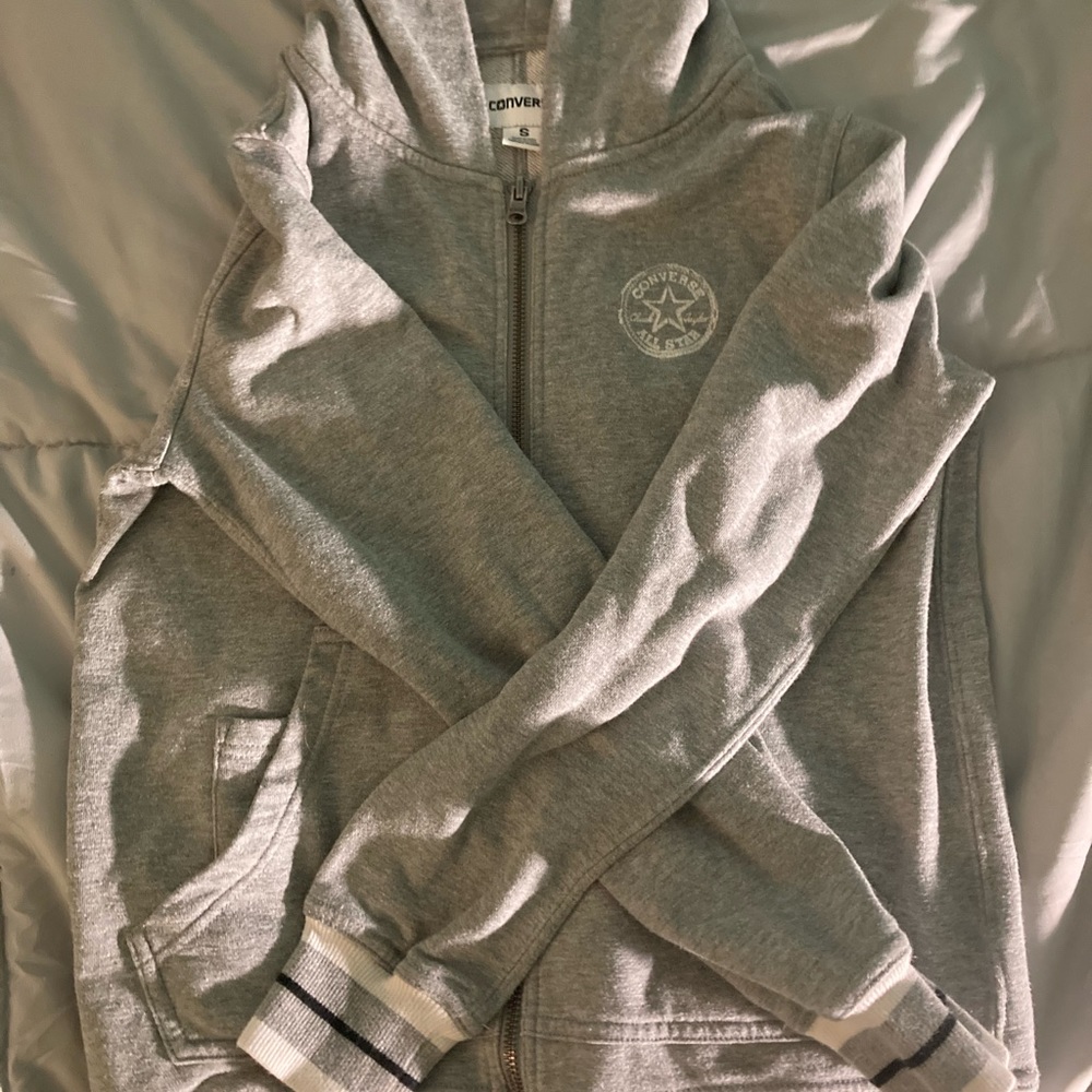 Converse zip up